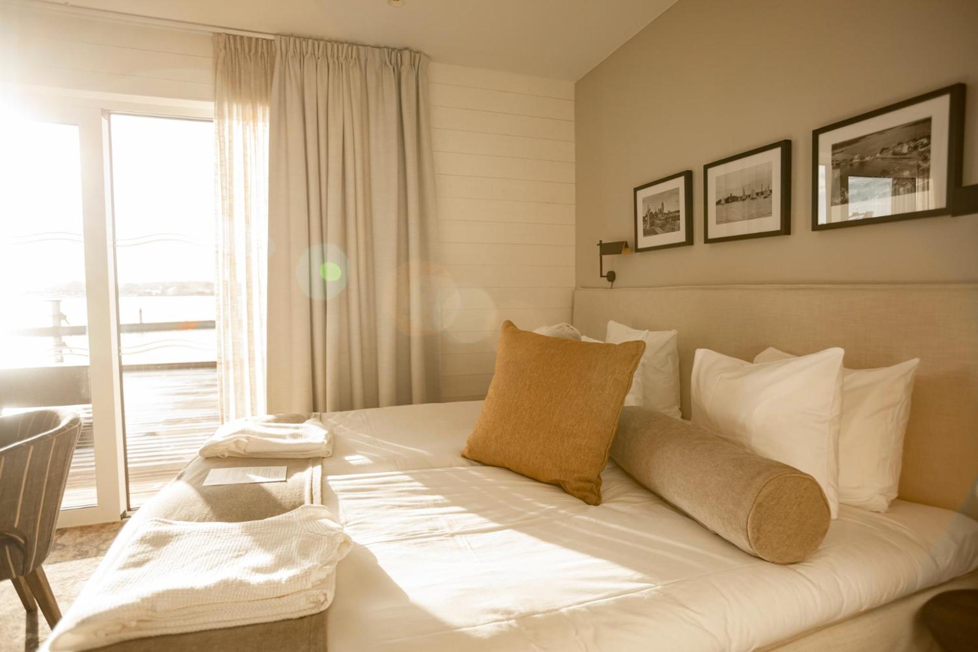 Slottsholmen Hotell Och Restaurang Vastervik Ngoại thất bức ảnh