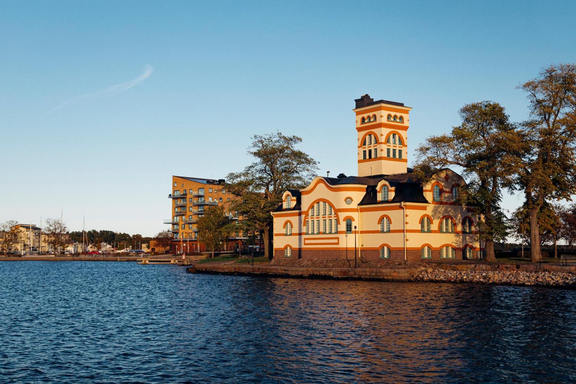 Slottsholmen Hotell Och Restaurang Vastervik Ngoại thất bức ảnh